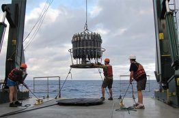A team of three researchers bring CTD floats back onto a R/V